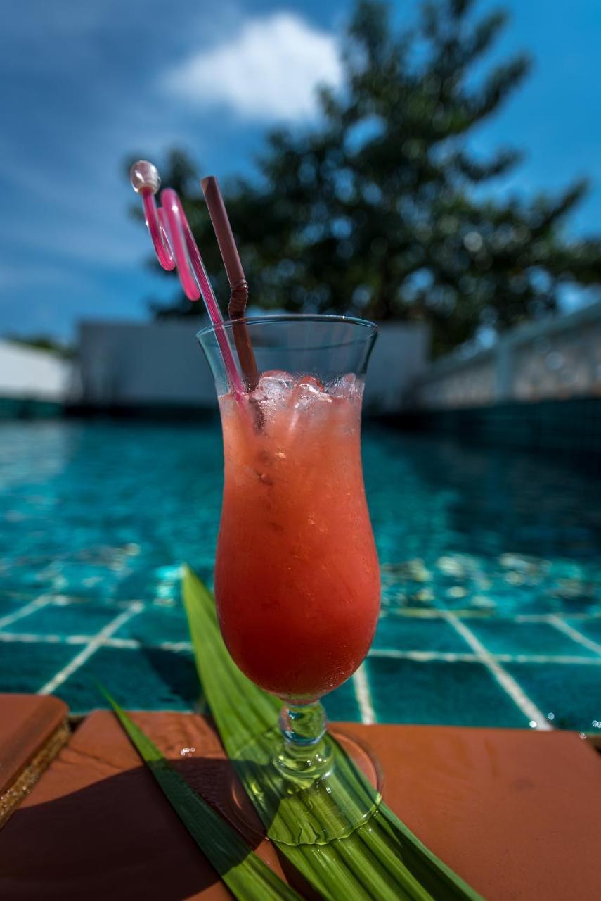 Comoda Casa Hotel シェムリアップ エクステリア 写真